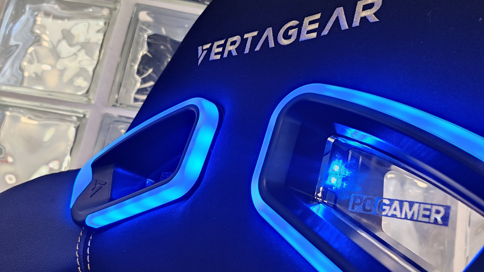 The Vertagear SL5000 with RGB LED kit installed.